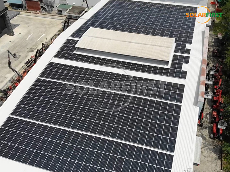 1.5MWp Solar Metal Roof Power Station in Singapore