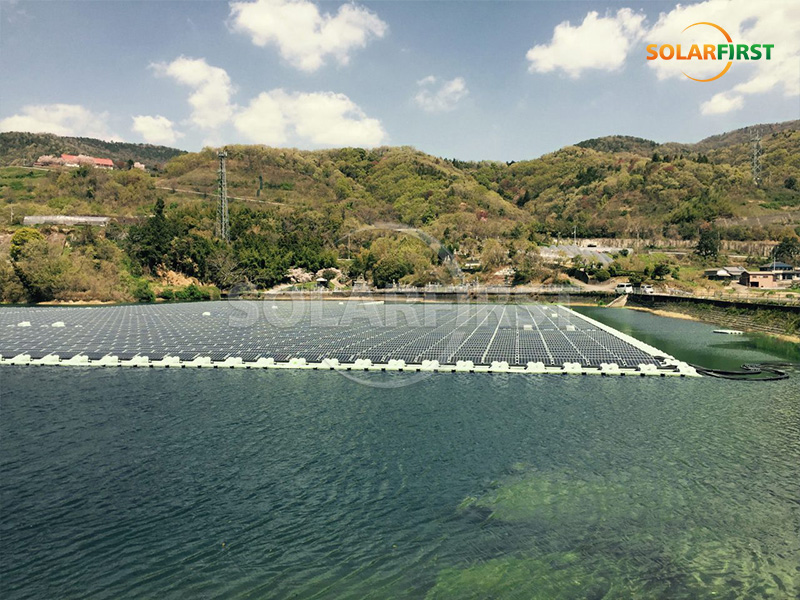 5MWp Floating Photovoltaic Power Station in Japan