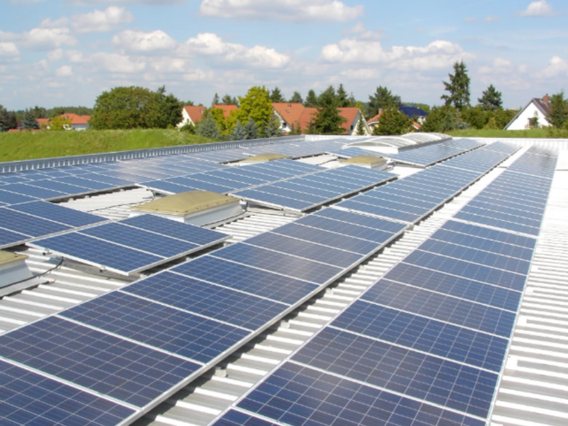 EU Plans Emergency Rules to Fast‑Track Solar Project Approvals
